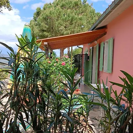 In Mit Schoenem Garten Daire Capoliveri (Isola d'Elba)